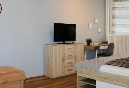 Viola Apartman Pécs Exterior photo